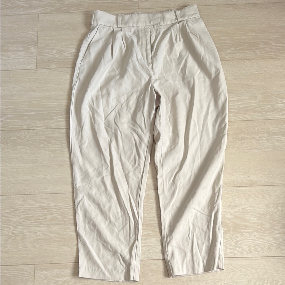 ✨ H&M Cream Chinos High-Waisted Tapered